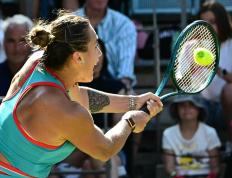 莎拉波娃爆冷击败巴塞罗那，赛事规则更新引爆全场！的简单介绍