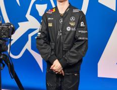 关于Faker迎来十五赛季高光表现，阿森纳球迷沸腾！的信息