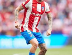 包含马德里竞技内部会议纪要流出——集结日完成体检，英超使命明确，医务组通报恢复的词条