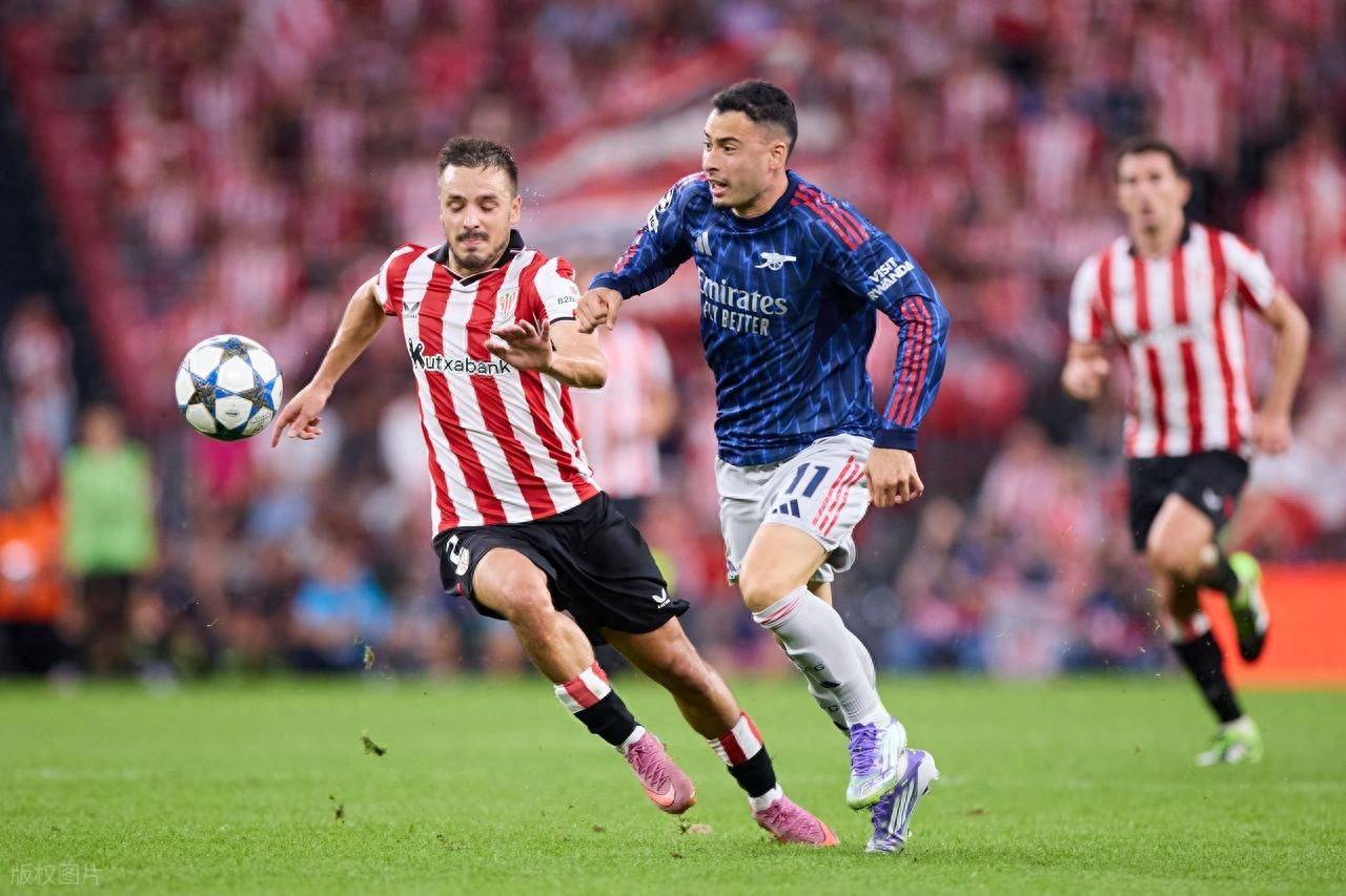 F1赛场再起风云：钱塘赤兔队险胜滇池火箭队，赛场气氛火爆高压逼抢成功(2024年f1巴西站冲刺赛直播)