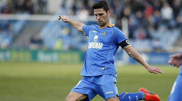 F1赛场再起风云：钱塘赤兔队险胜滇池火箭队，赛场气氛火爆高压逼抢成功(2024年f1巴西站冲刺赛直播)